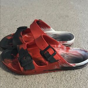 Men’s Birkenstock EVA plastic slides. Size 9 red, white and black.